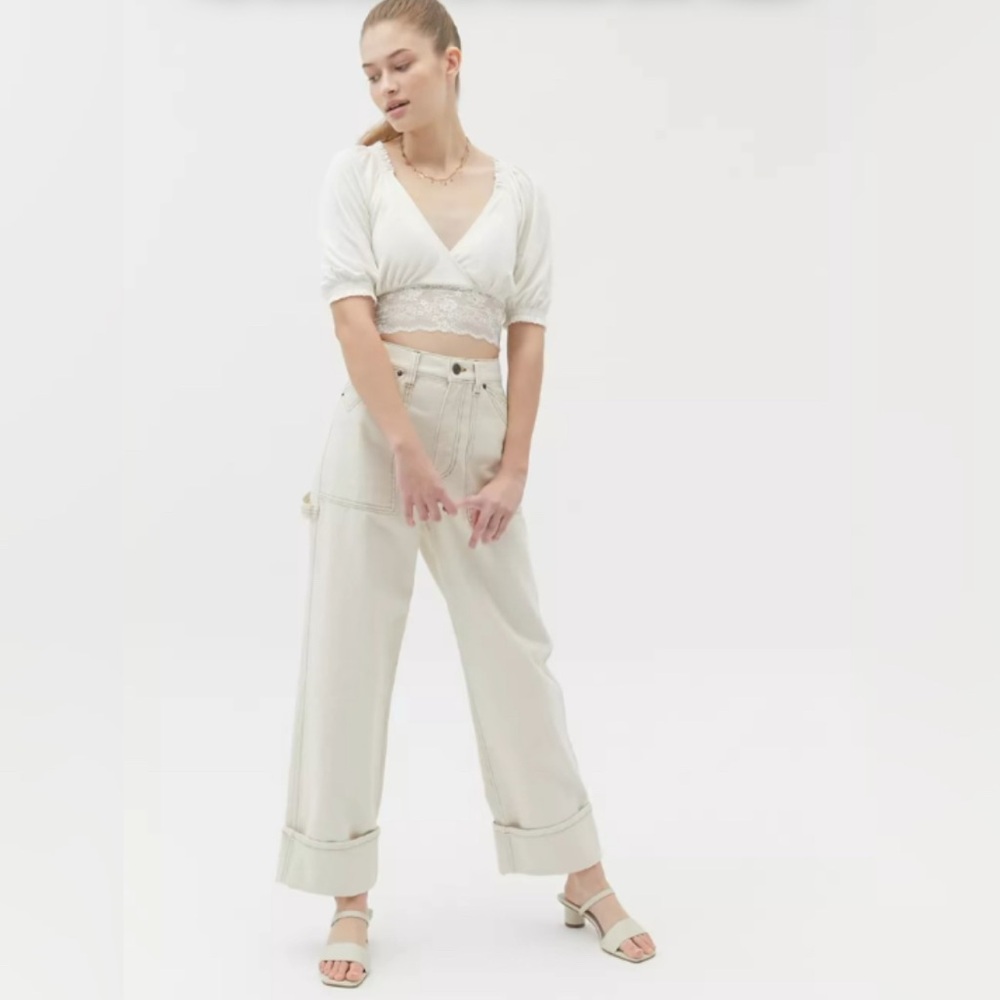 Urban Outfitters Samara Plunging Surplice Crop Top - Picture 15 of 15